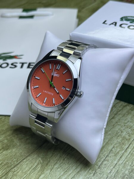 Montre Lacoste avec coffret
