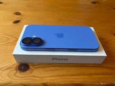 iPhone bleu flamboyant