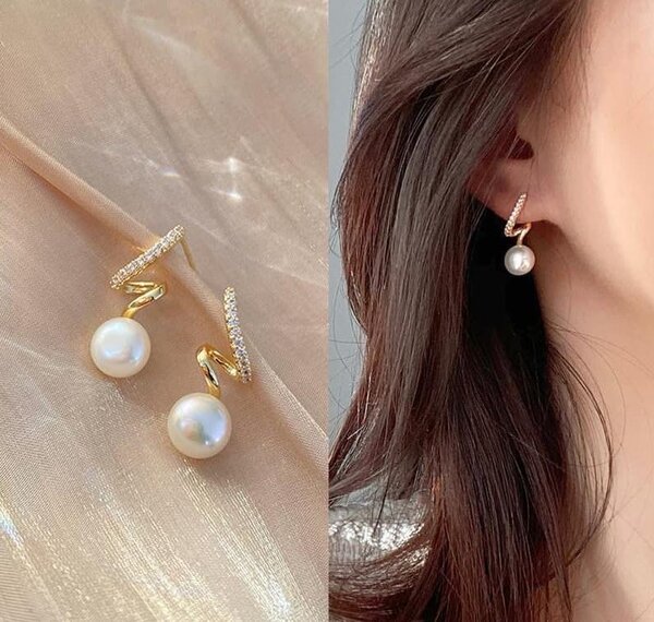 Golden Plated Womens Zigzag Pearl Earrings - Lightweight Al