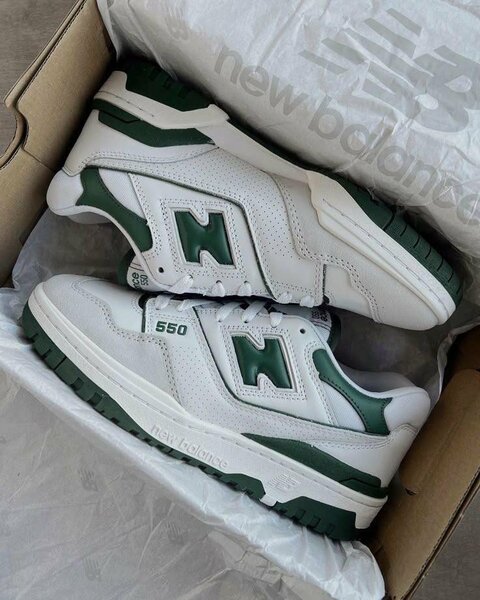 Sneaker