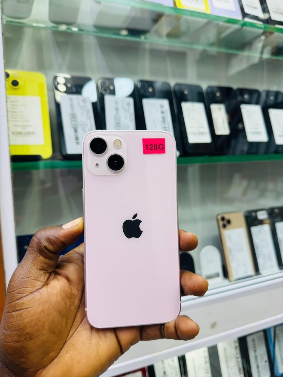 iPhone 13 simple 64Go