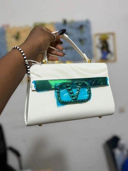 Sac à main élégant blanc