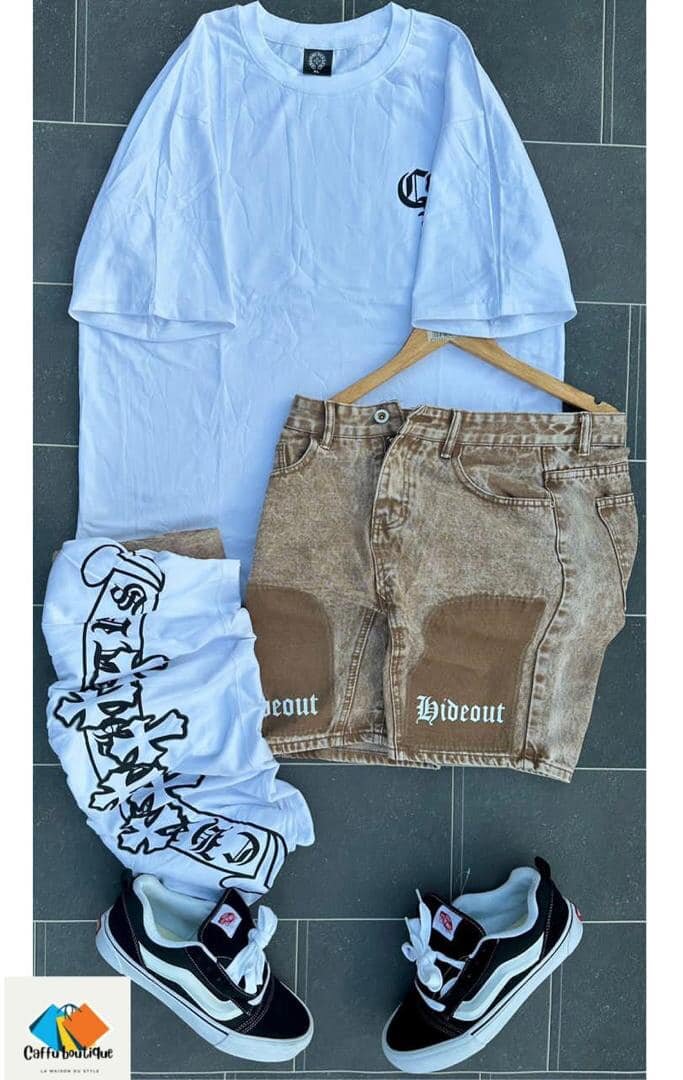 Un ensemble de vêtements pour hommes beaux et stylés (haut, bas)