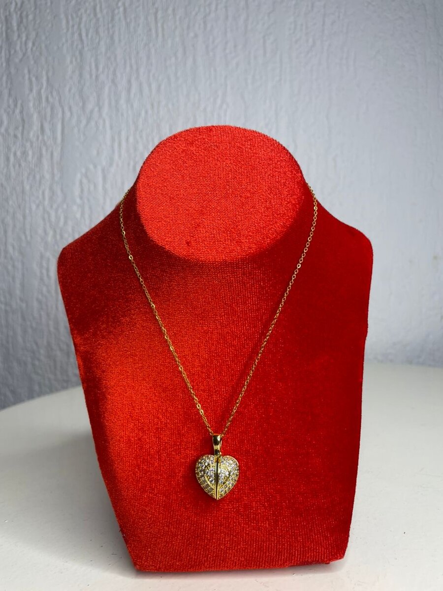 Pendentif Cœur Papillon Doré