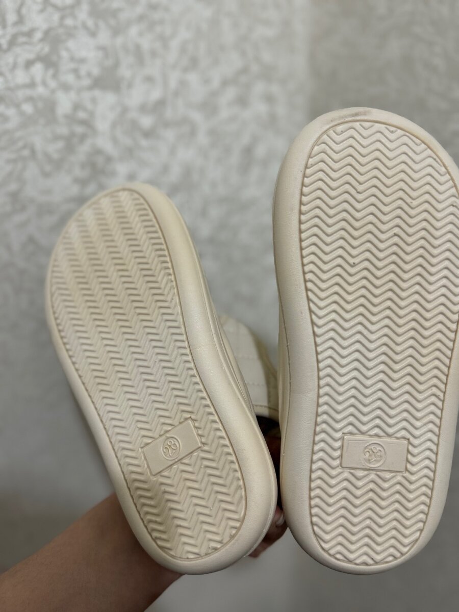 Детские сандалии