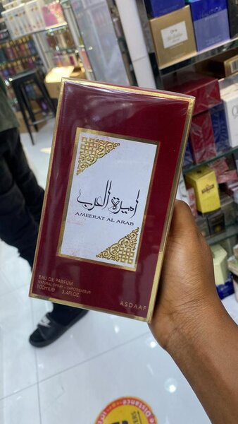 Parfum Amiraat Al Arab