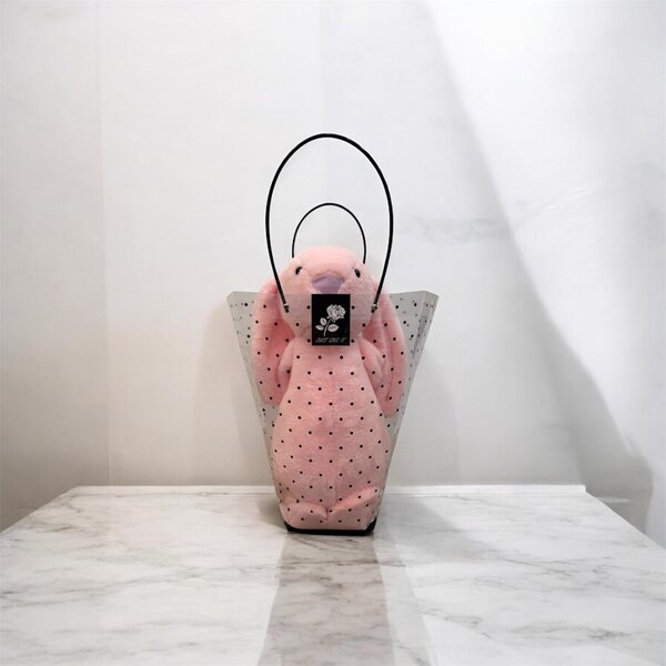 Плющевые зайчики