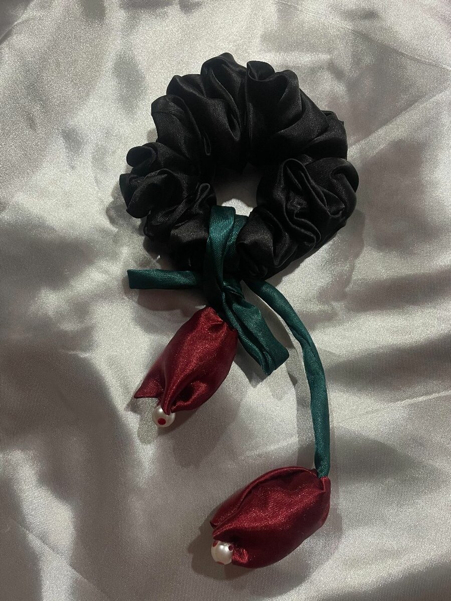 Tulip Scrunchies