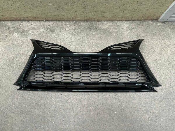 РЕЩЕТКА РАДИАТОРА