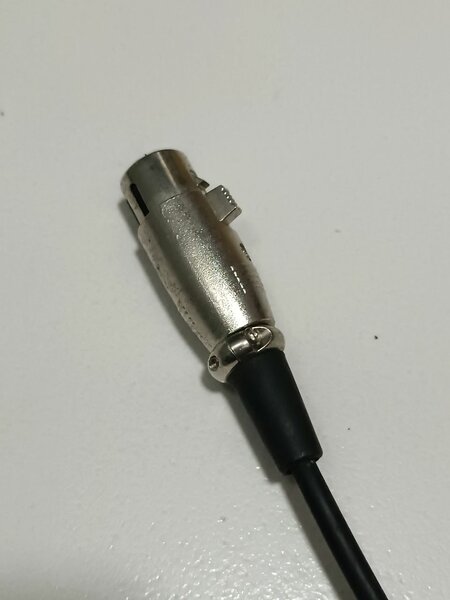 Câble audio 3.5mm vers XLR