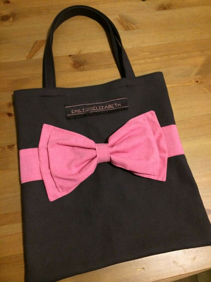 Tote bag