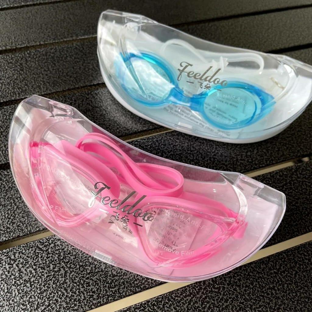 Очки для плавания