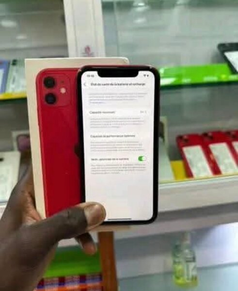 iPhone 11 rouge