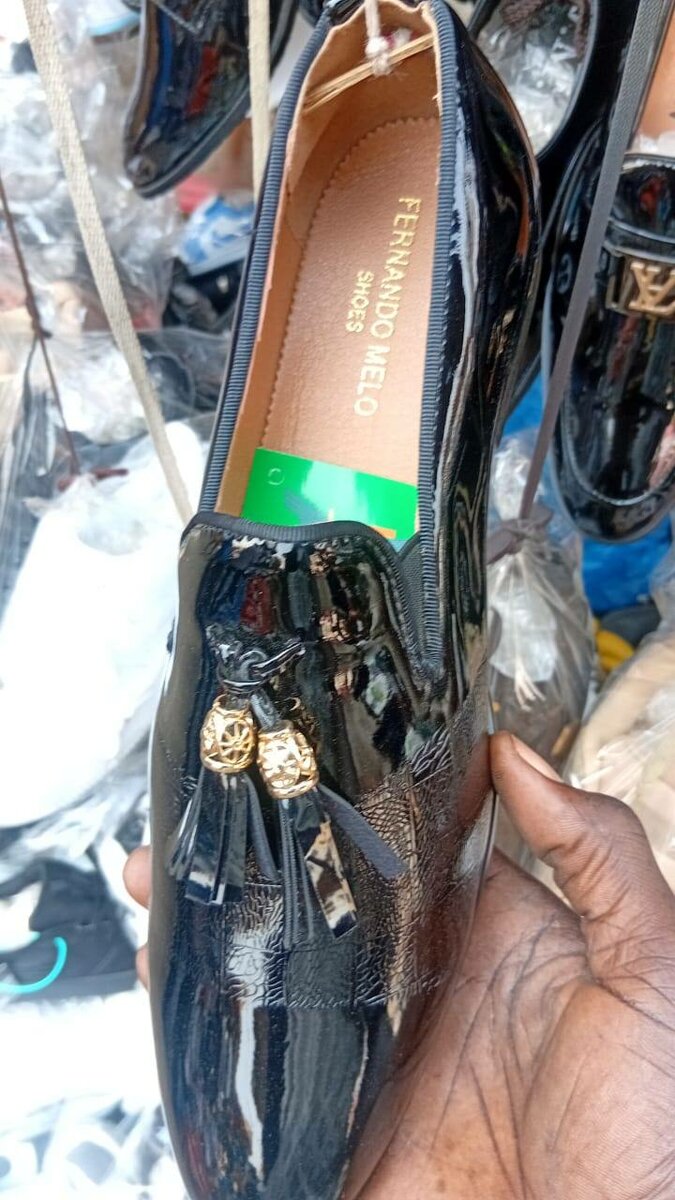 Men's shoes