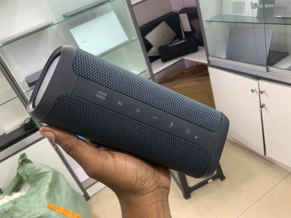 LG XBOOMGO BLUETOOTH SPEAKER