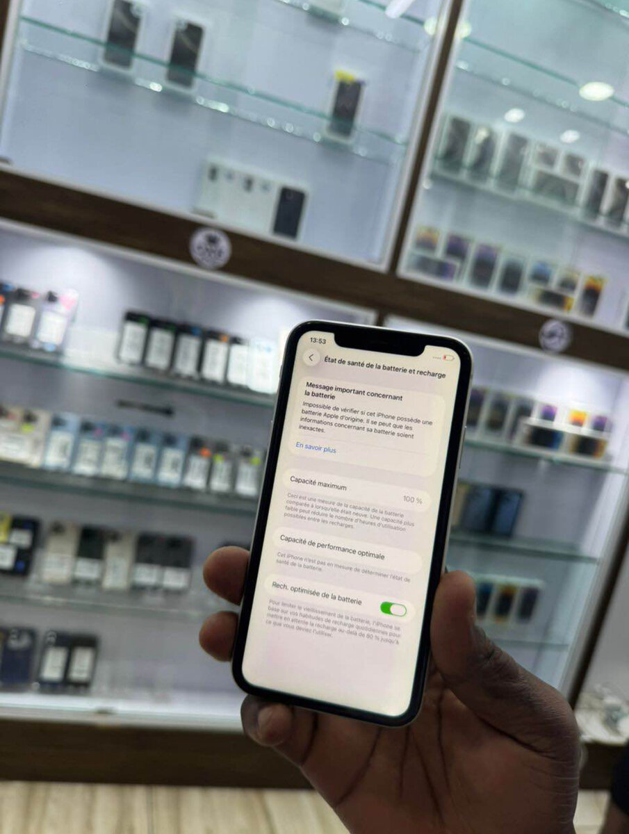 iPhone 11 simple Blanc 128Go