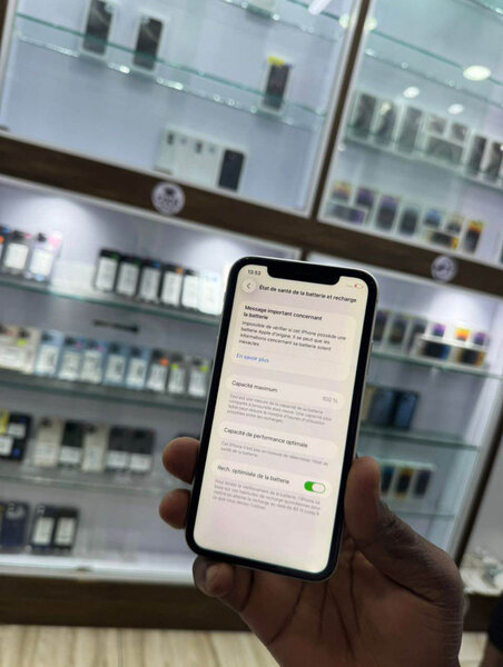 iPhone 11 simple Blanc 128Go