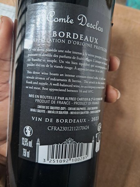 Vin Bordeaux Comte Desclos 2023