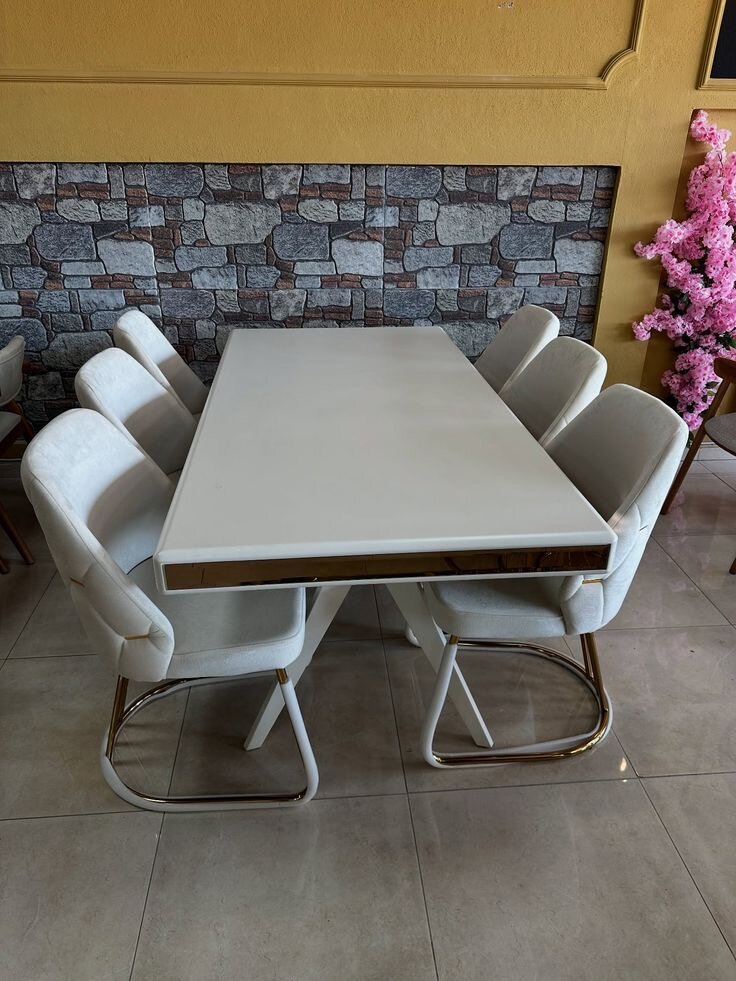 Table à manger moderne blanc