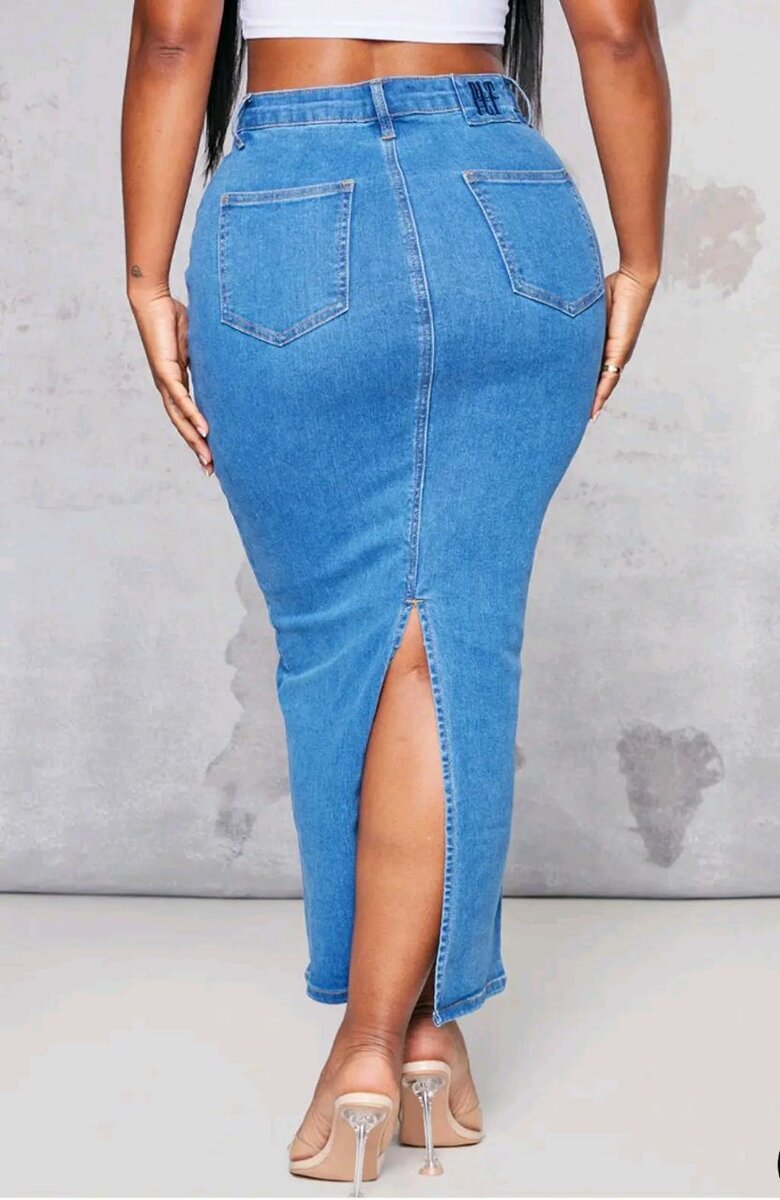 Jupe Longue en Jean Fendue