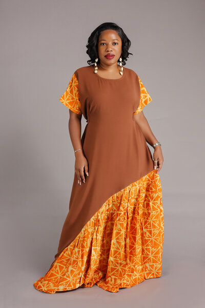 Robe Maxi Bicolore Élégante