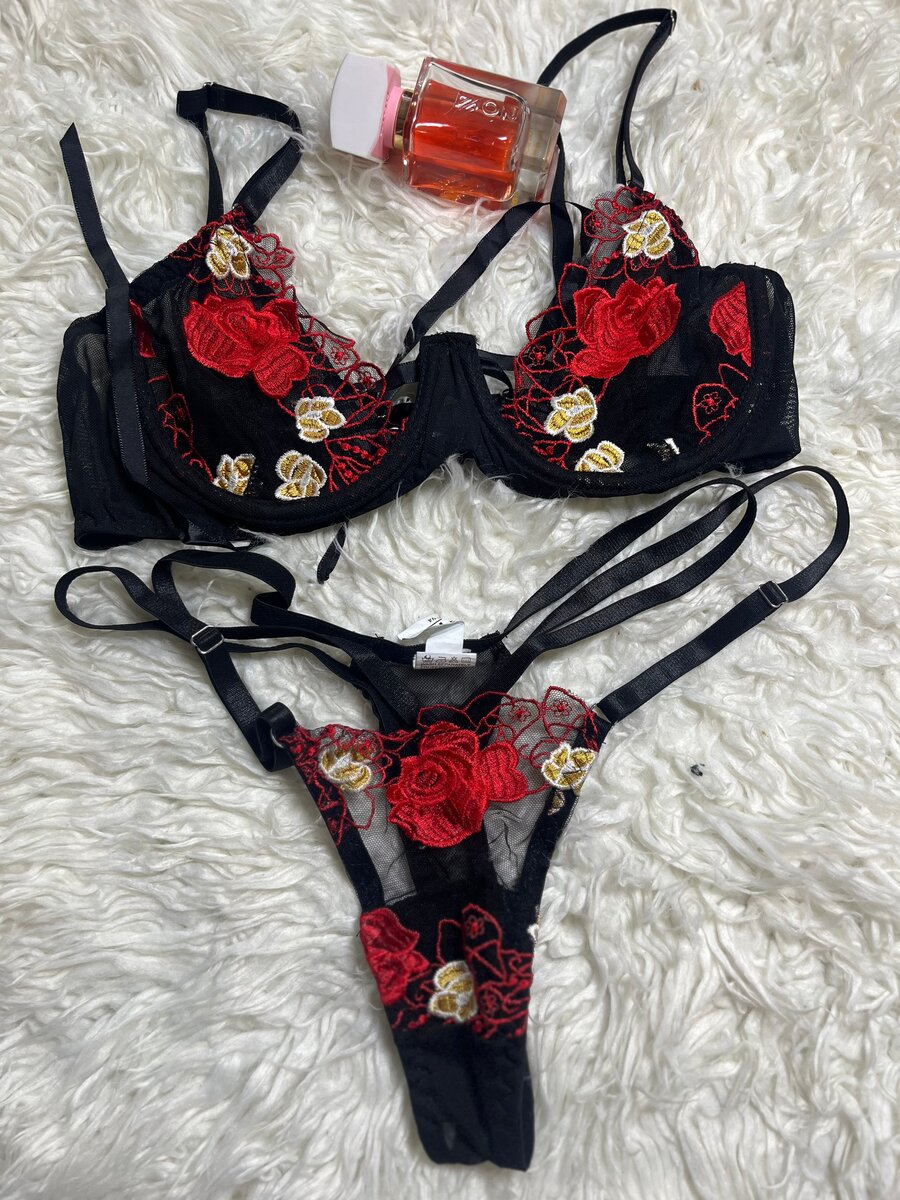 Ensemble lingerie en dentelle