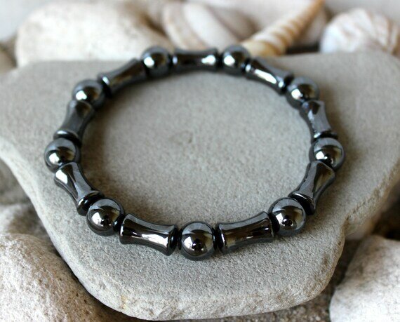 Bracelet magnétique élégant