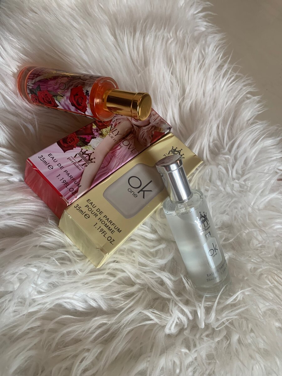 Perfume and splashes