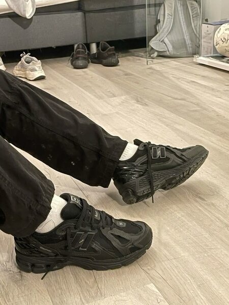 New Balance 1906r