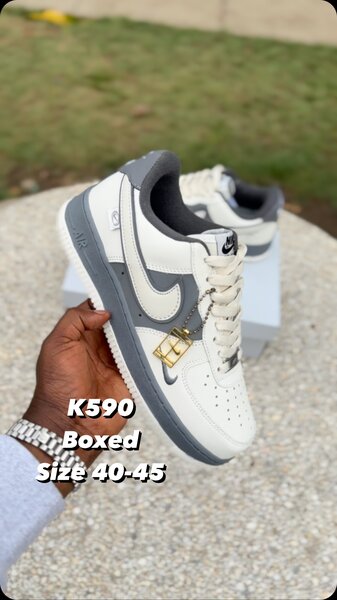 Comfortable sneakers Nike