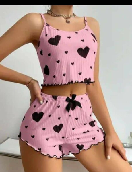 Pyjama d'été à motifs cœur