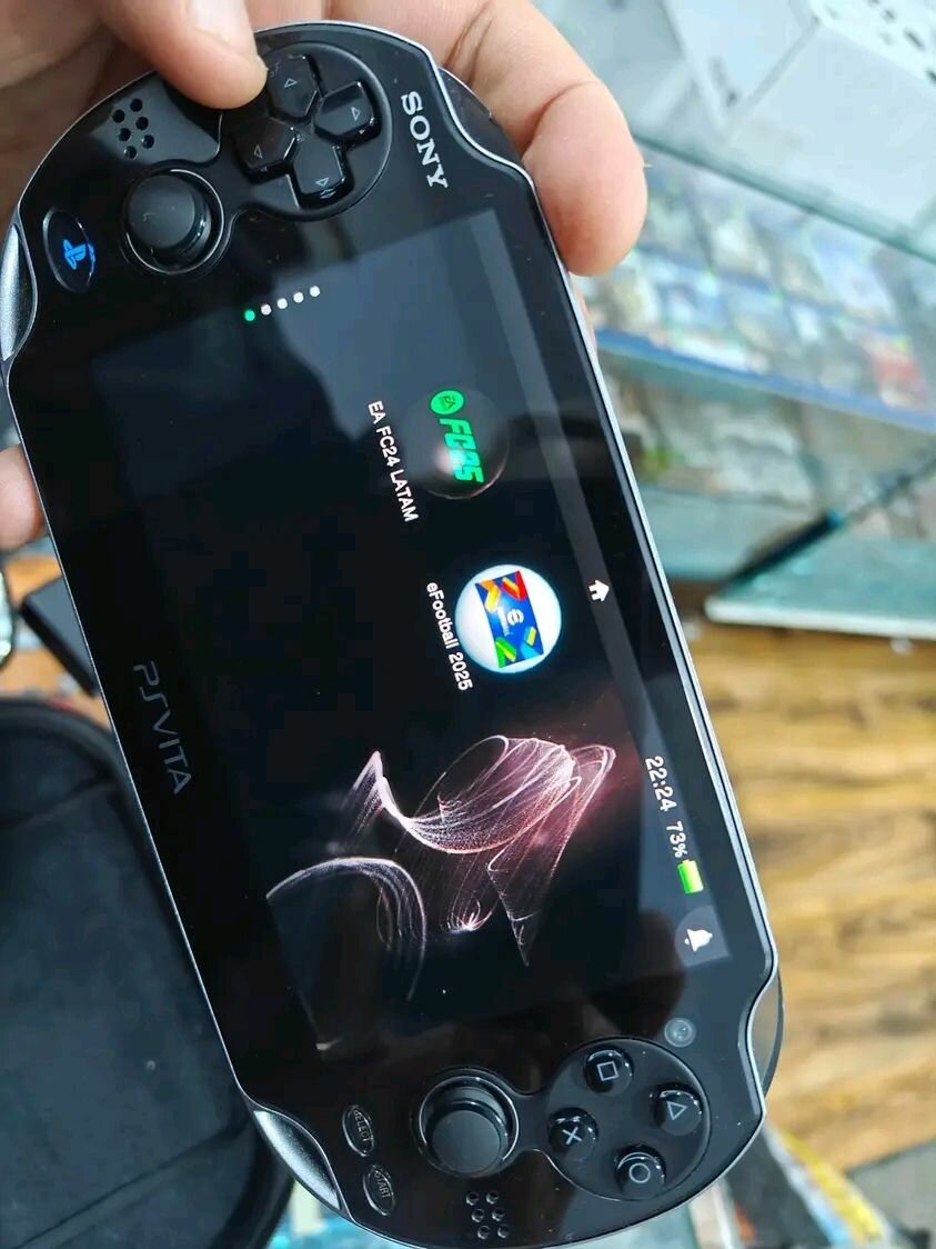 Console portable Sony PS Vita