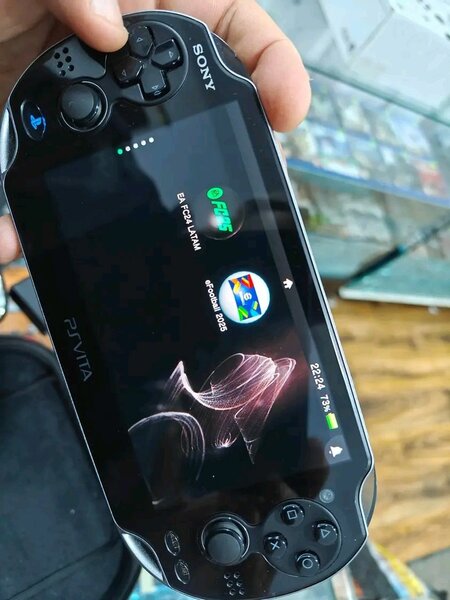 Console portable Sony PS Vita
