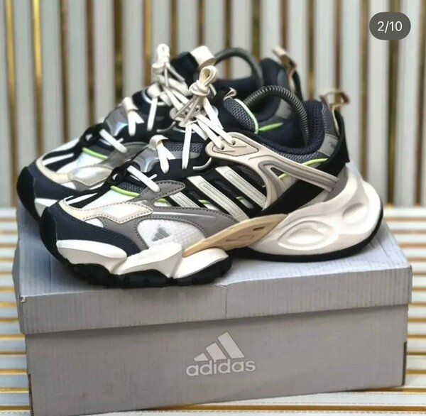 Adidas Sneakers Hautes Performance