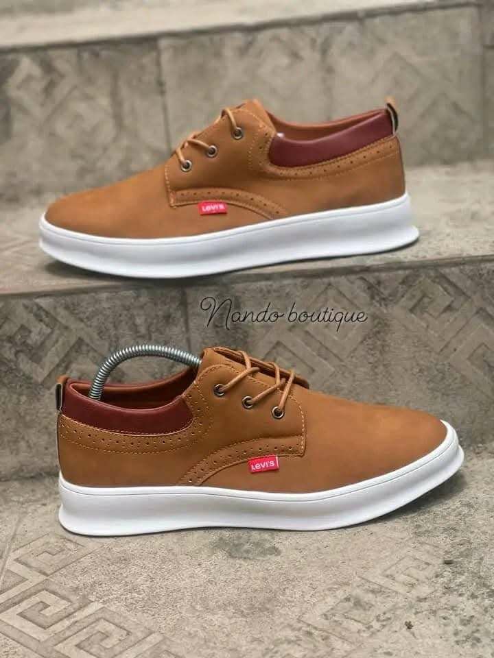 Chaussures à lacets casual Levi's