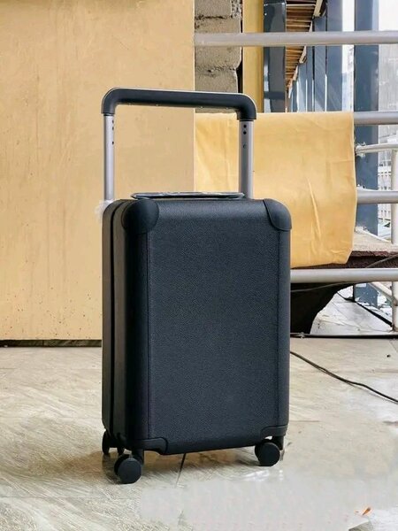 Valise élégante en cuir