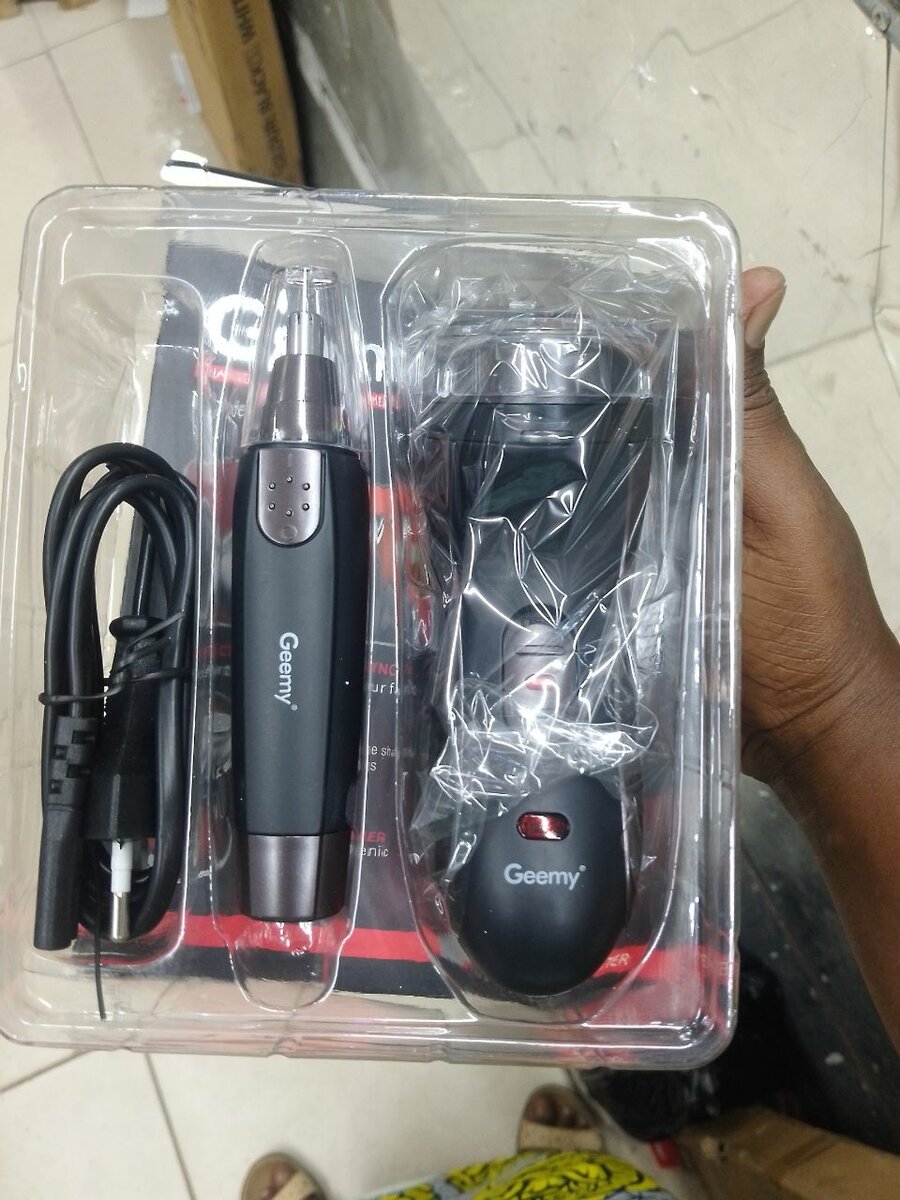 Geemy Rasoir et Tondeuse Nez