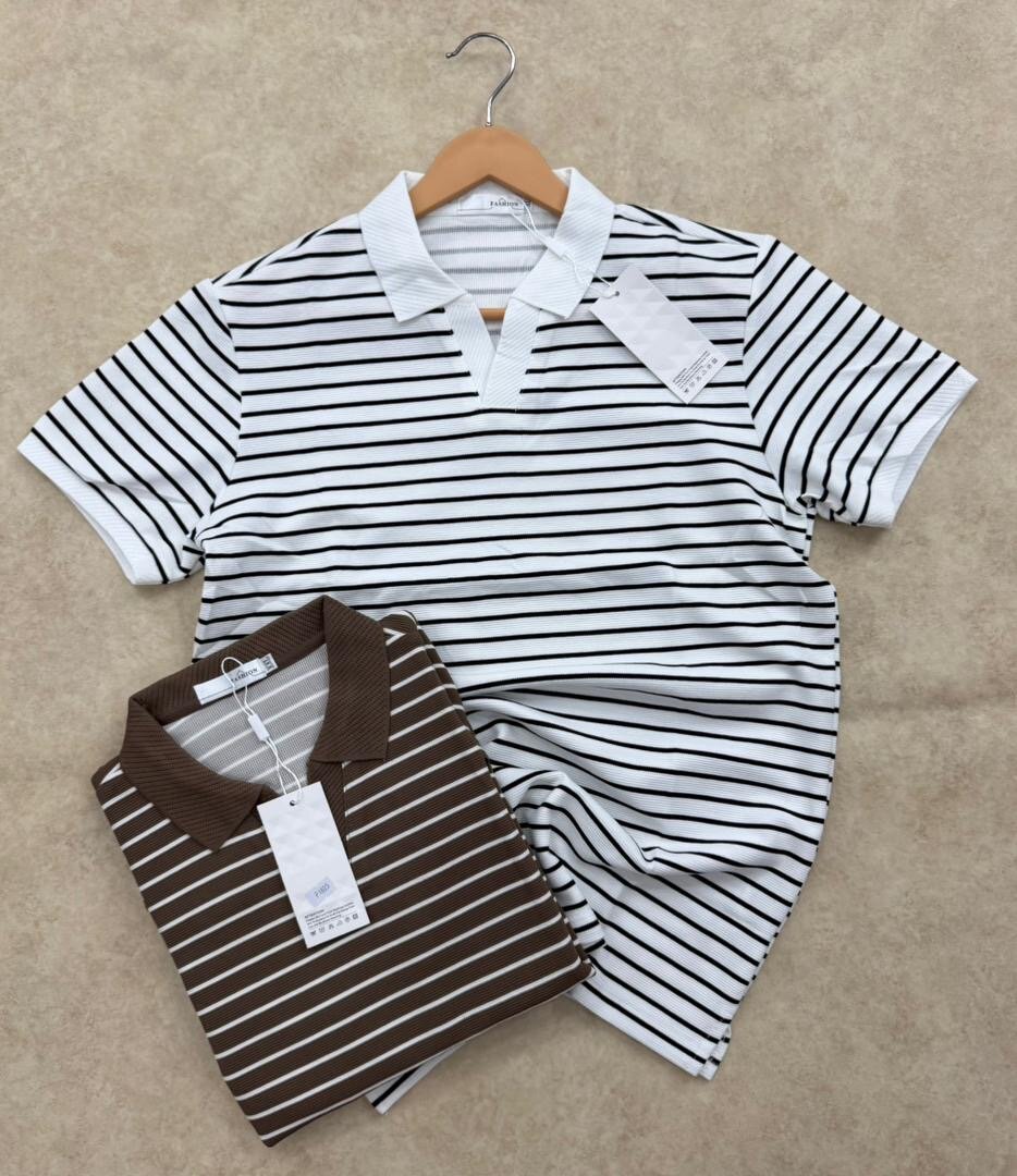 Polo rayé en coton léger