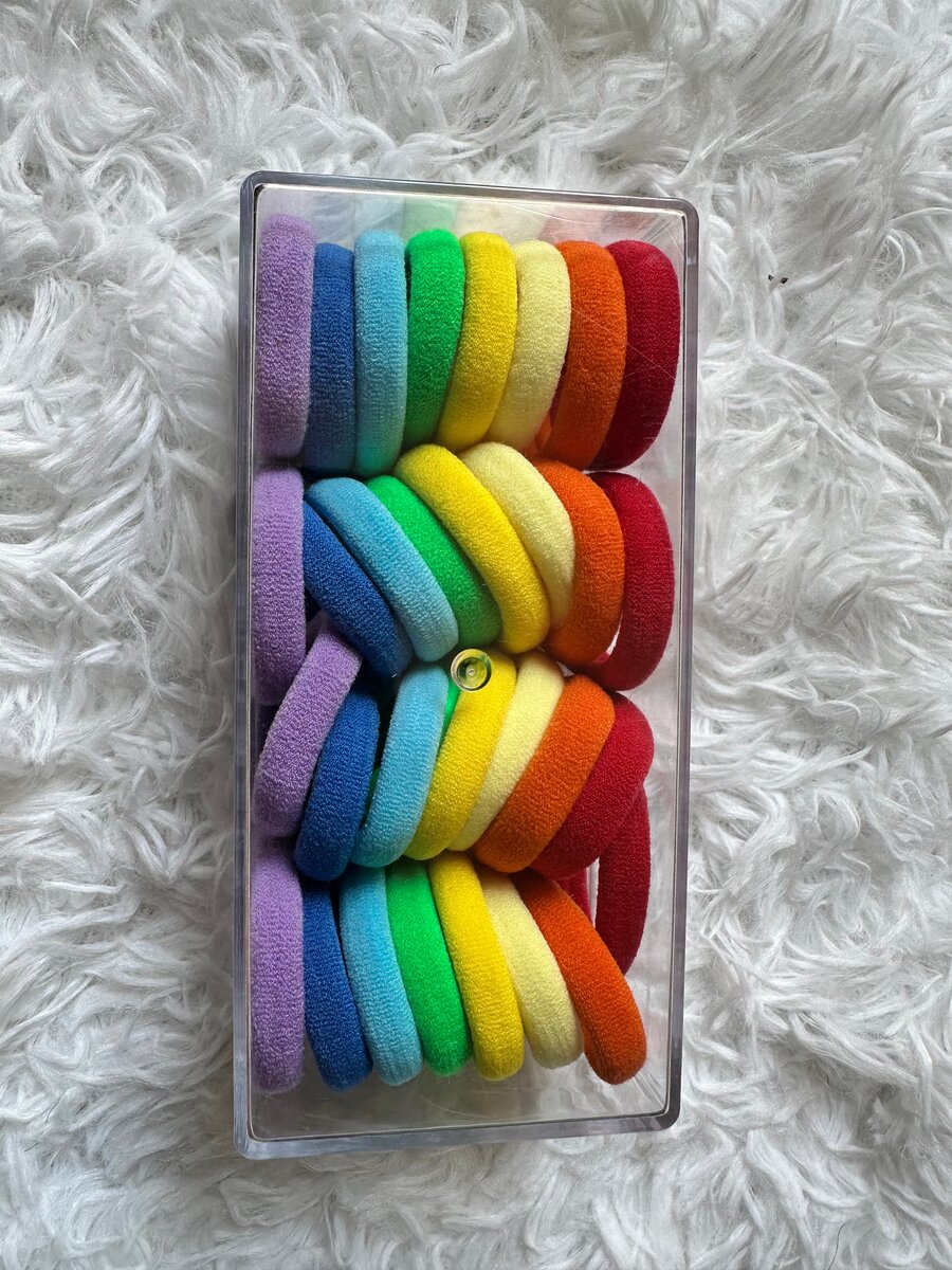 Ensemble d'élastiques colorés