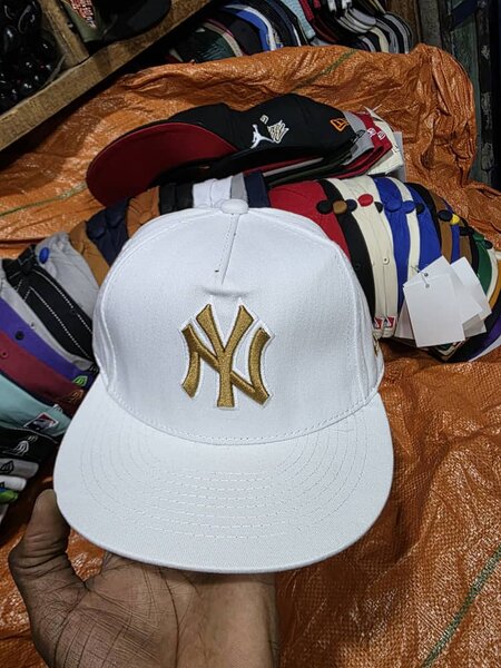 Casquette NY Blanc Doré