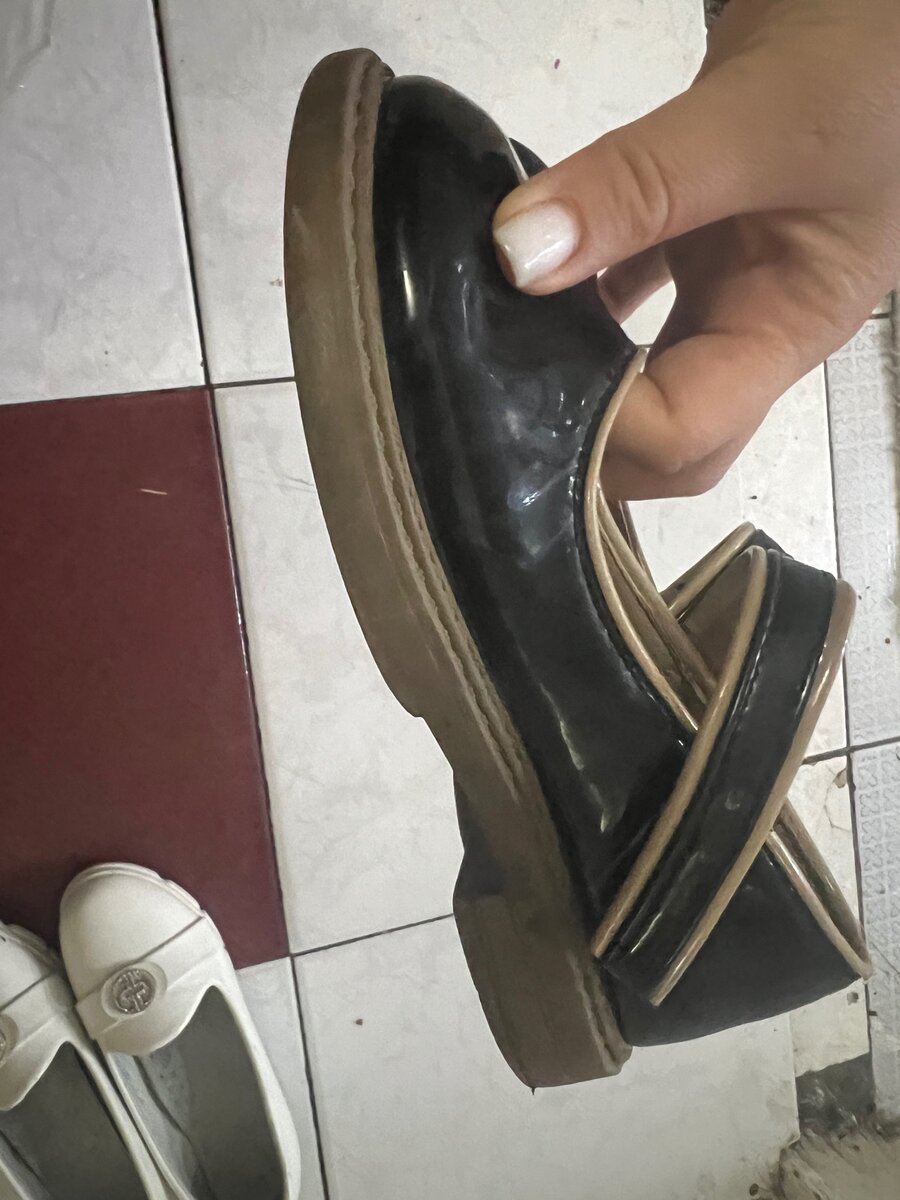 Продам туфли детские