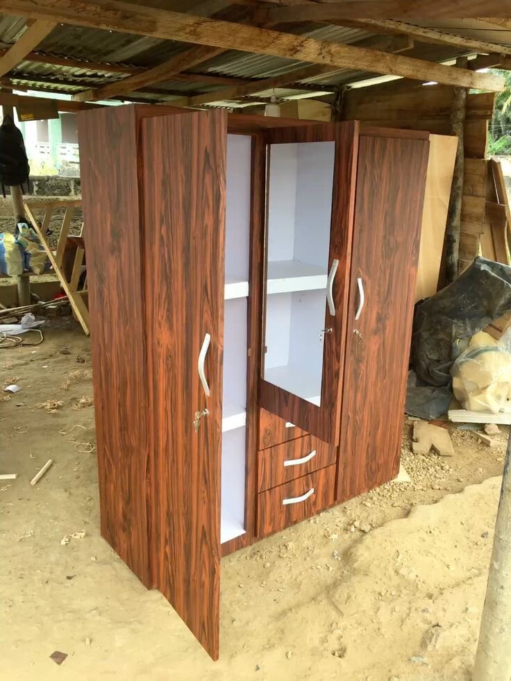 Armoire en bois moderne