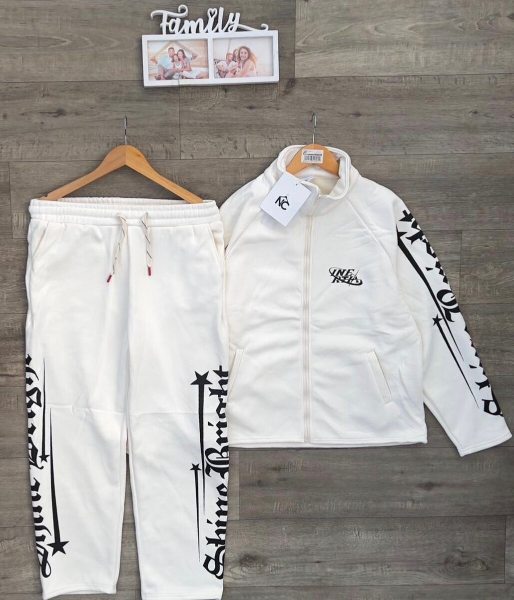 Survêtement blanc moderne