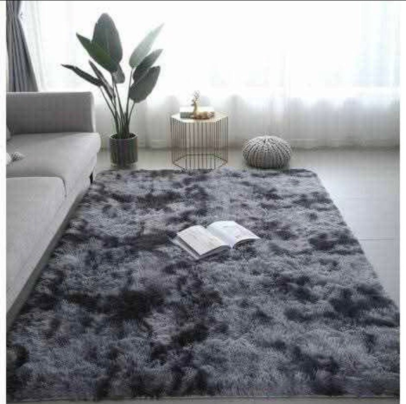 Tapis doux gris moderne