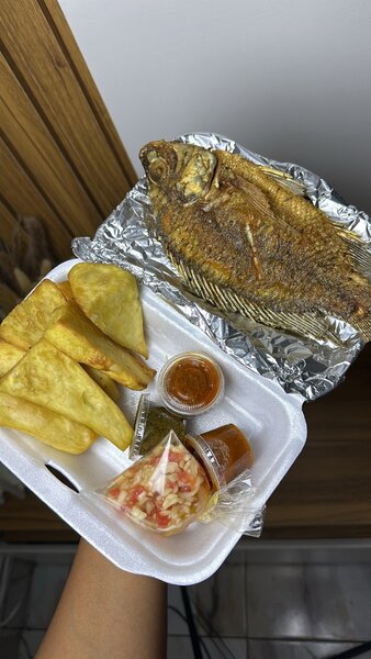 Poisson frit + igname frit