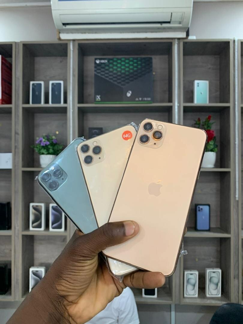 Pre Owned iPhone 11 Pro Max 256 gb Uk product