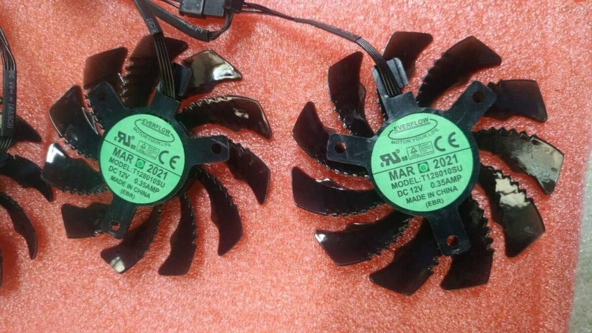 Новые Кулера  на видеокарту Gigabyte  GTX  1070Ti G1, 75 мм