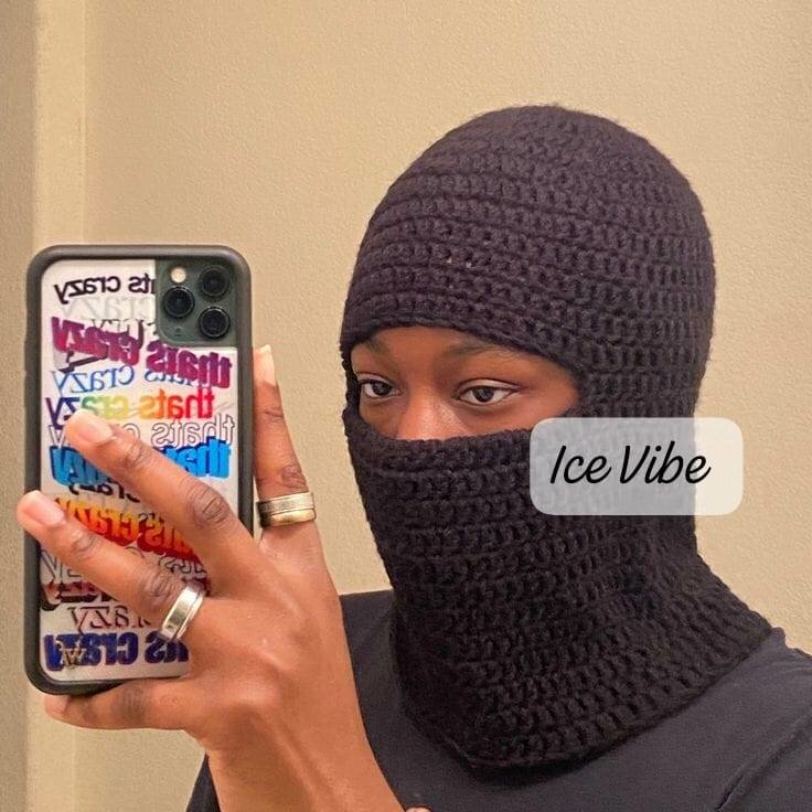 Cagoule en crochet "Ice Vibe"