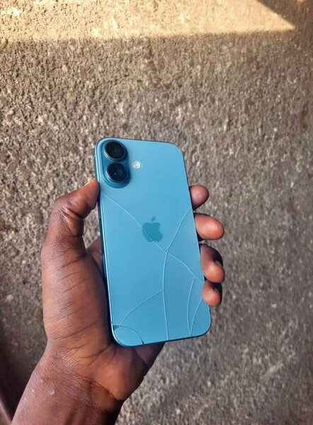 iPhone bleu moderne