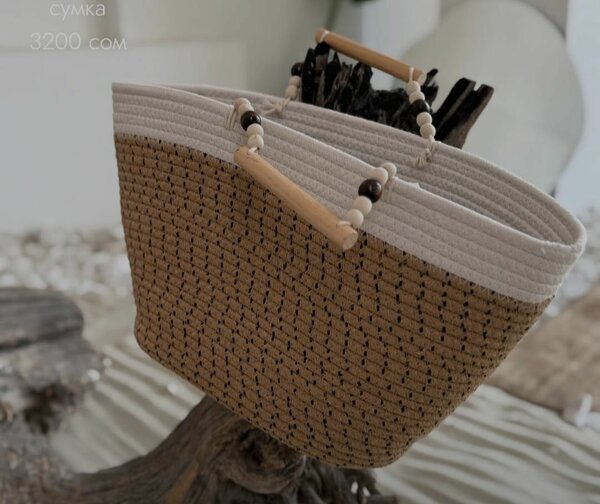 Плетёная сумочка.